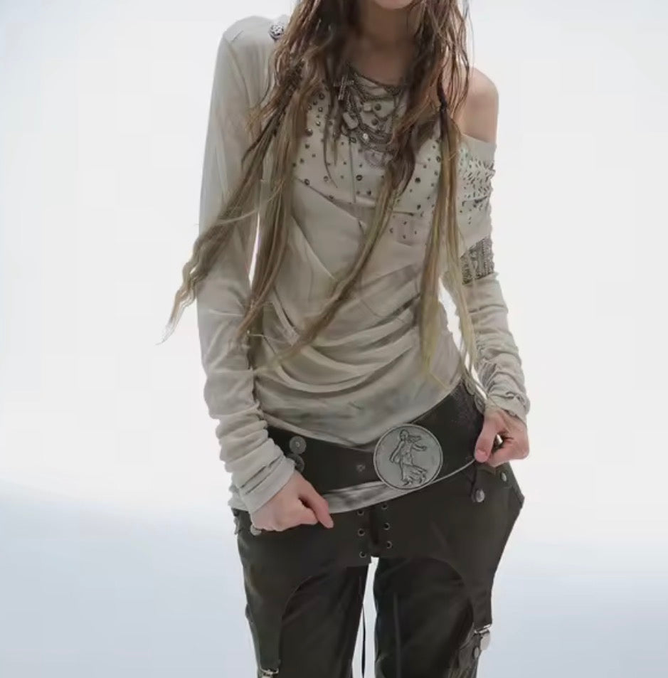 WHITE DROOPY STUD TOP  :3