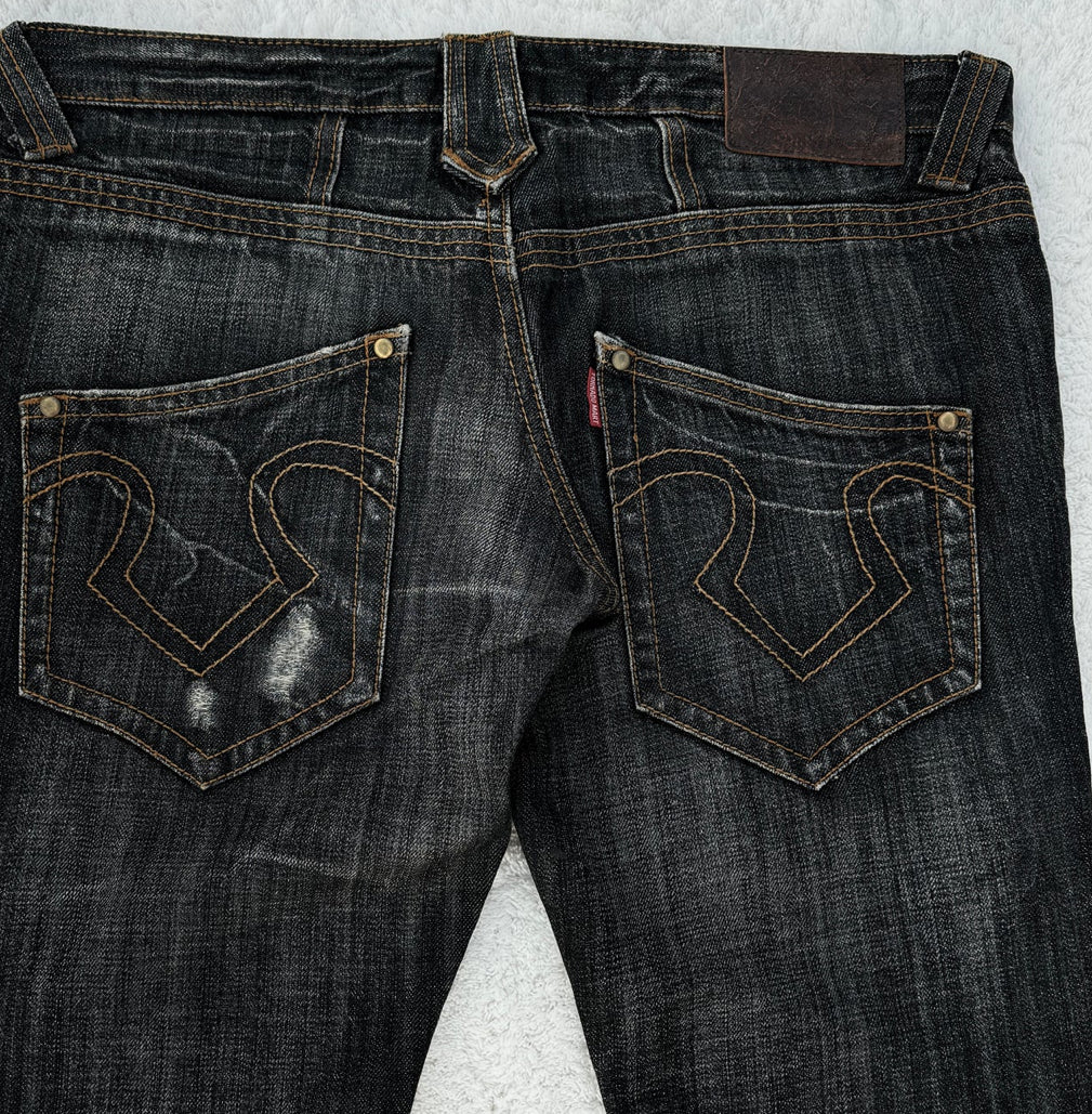 SWIRLY DISTRESSED DENIM :3