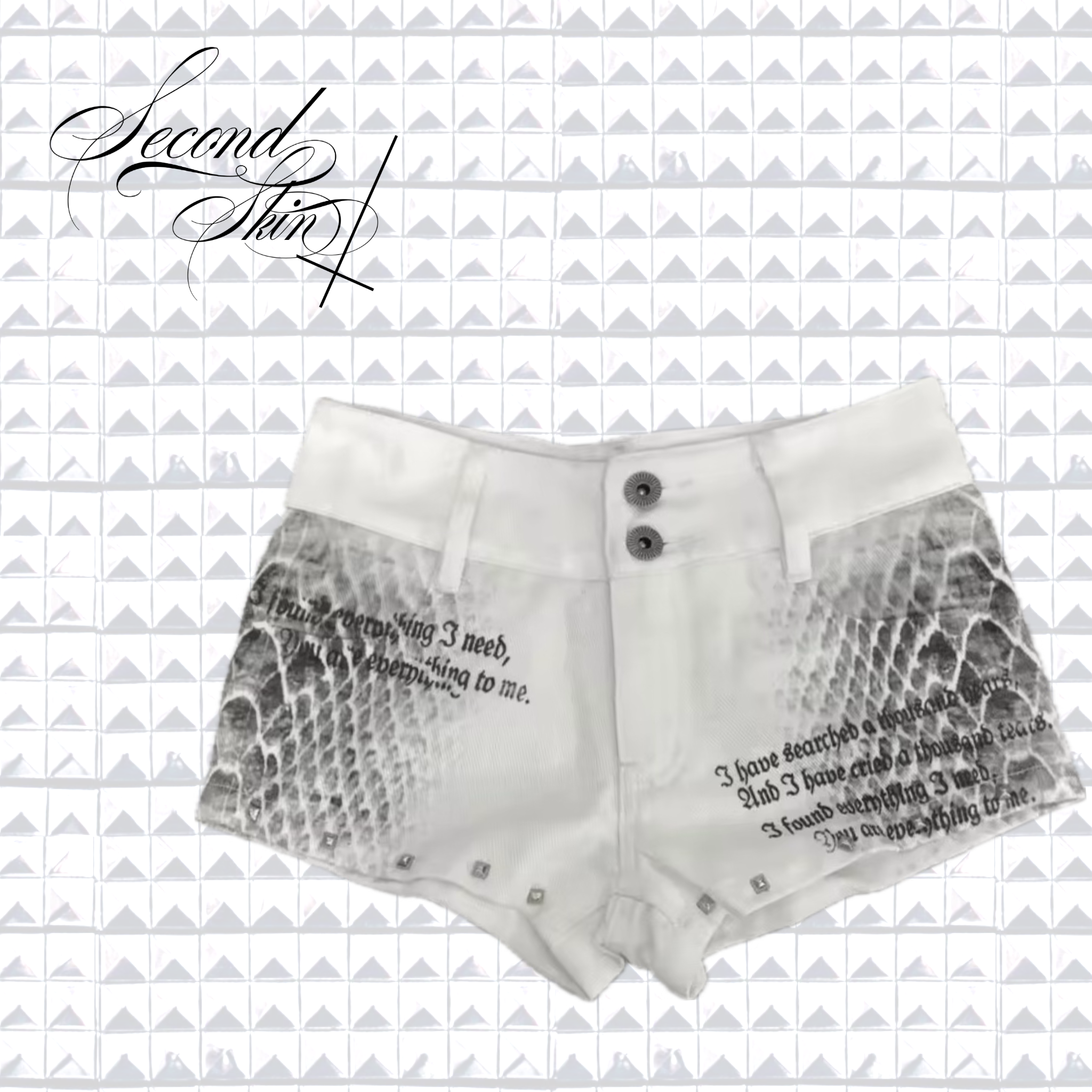 SNAKE SKIN STUDDED SHORTS :3