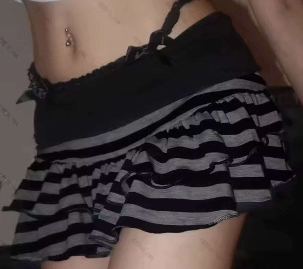 STRIPED MINI SKIRT :3